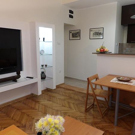 M&M Downtown Apartment 贝尔格莱德 外观 照片